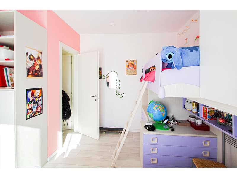 Un'immagine che ritrae design d'interni, mobilia, camera da letto, pavimentazione e camera.